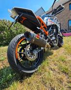 KTM Duke 125 met Akrapovič — 2018 — Goede conditie, Motoren, Motoren | KTM, Particulier