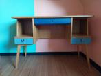 Vintage bureau in heel mooie gebruikte staat., Huis en Inrichting, Bureaus, Ophalen, Gebruikt, Bureau