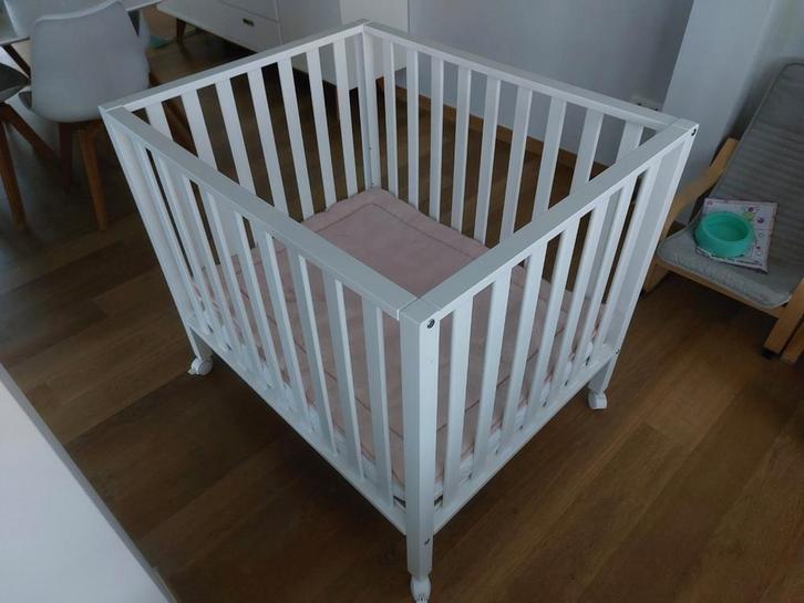 Babypark/box Childhome, Kinderen en Baby's, Babyparken, Gebruikt, Wieltjes, Ophalen