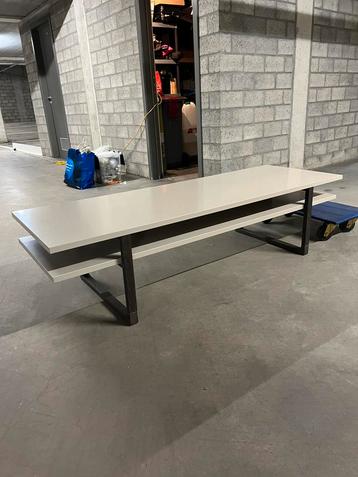 Beige houten salontafel 55 x 160 x 40 cm beschikbaar voor biedingen