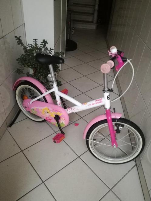 Vélo B'Twin 16" PRINCESS, Vélos & Vélomoteurs, Vélos | Vélos pour enfant, Comme neuf, Moins de 16 pouces, Enlèvement