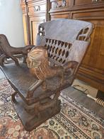 Te koop: Authentieke Afrikaanse stoel van massief hardhout, Antiek en Kunst, Ophalen of Verzenden