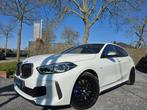 BMW 135 M135iXAS OPF-306PK-PERFORMANCE, Auto's, BMW, Automaat, 1 Reeks, 4 cilinders, Wit