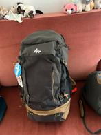 Nouveau sac à dos de randonnée 50 litres quechua, Neuf, Autres marques, Enlèvement ou Envoi, 40 cm ou plus