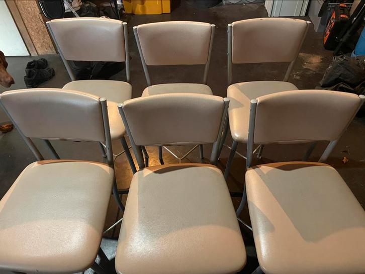 6 barkrukken – beige, met leuning en voetsteun, Huis en Inrichting, Stoelen, Gebruikt, Vijf, Zes of meer stoelen, Kunststof, Overige kleuren