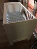 Babybed Quax + matras 120x60 met of zonder bekleding, Kinderen en Baby's, Kinderkamer | Complete kinderkamers, Zo goed als nieuw