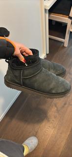 UGG Ultra Mini Black 41 - à emporter au plus vite, Enlèvement, Comme neuf