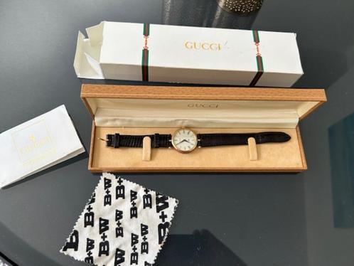 Gucci herenhorloge in perfecte staat in originele verpakking, Handtassen en Accessoires, Horloges | Heren, Ophalen
