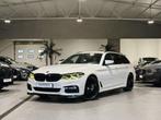 BMW 520i Touring M-Sport - 12 Mnd Garantie, Auto's, BMW, Automaat, Achterwielaandrijving, Alcantara, Wit