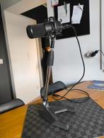 AKG Project Studio P120 condensatormicrofoon + inox voet, Audio, Tv en Foto, Ophalen