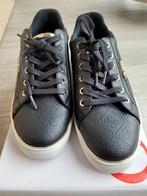 NOUVELLES baskets noires - Guess - taille 39, Neuf, Guess, Enlèvement ou Envoi, Sneakers et Baskets