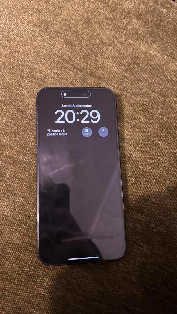 iPhone 15 Pro (256 Go maximum), Télécoms, Téléphonie mobile | Apple iPhone, Comme neuf, 256 GB, iPhone 15, Enlèvement ou Envoi