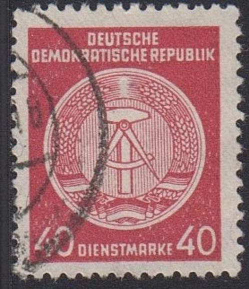 DDR - Staatswapen, Cirkelboog naar rechts [Michel A33], Postzegels en Munten, Postzegels | Europa | Duitsland, Gestempeld, DDR