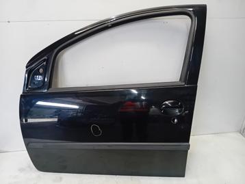 PORTIER LINKS VOOR Peugeot 107 (01-2005/05-2014) beschikbaar voor biedingen