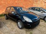 Hyundai i20 - 2012 - 1.4benzine - 110.000km - Automaat, Auto's, Hyundai, Euro 5, Stof, Zwart, Handgeschakeld