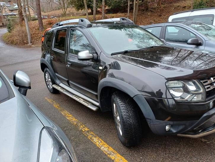 Dacia Duster dci 4x4 prêt à immatriculer, Autos, Dacia, Particulier, Duster, 4x4, Diesel, Euro 5, SUV ou Tout-terrain, 5 portes