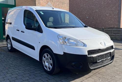 Peugeot Partner * 1J GARANTE * BTW AFTREKBAAR * €205/maand, Auto's, Bestelwagens en Lichte vracht, Bedrijf, Te koop, ABS, Airbags