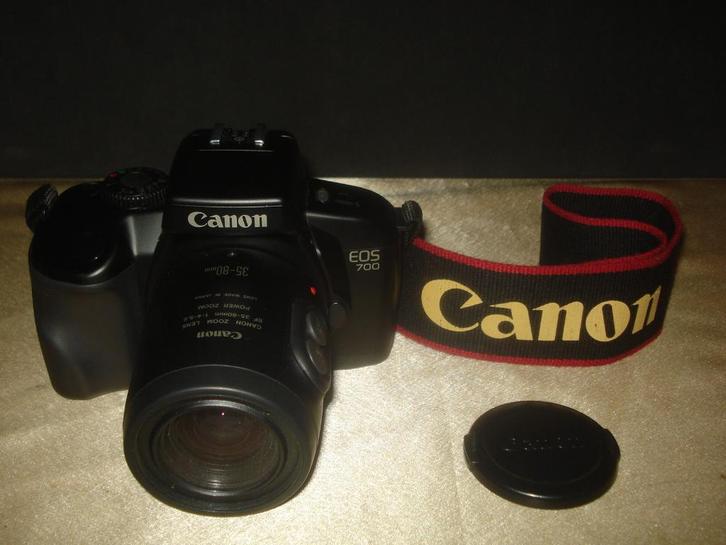 CANON EOS 700 Autofocus + Objectif 35-80 MM avec Etui, TV, Hi-fi & Vidéo, Appareils photo analogiques, Comme neuf, Reflex miroir
