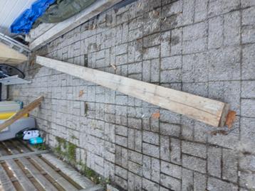 Houten balken 4 stuks 150 euro beschikbaar voor biedingen