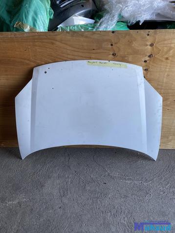 2004 Peugeot PARTNER Wit motorkap 2002-2008 beschikbaar voor biedingen