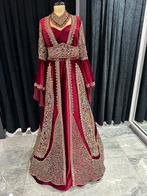 Bindalli Kaftan Hennakleed Bordeaux, Kleding | Dames, Gelegenheidskleding, Ophalen of Verzenden, Zo goed als nieuw, Maat 36 (S)