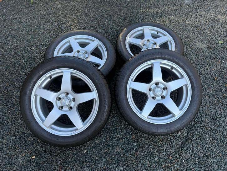 winterbanden op velg 17" 5x112 BFGOODRICH, Auto-onderdelen, Banden en Velgen, Banden en Velgen, Winterbanden, 17 inch, 215 mm