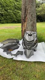Piaggio zip agaat grijs kappenset+grill verlichting, Ophalen of Verzenden