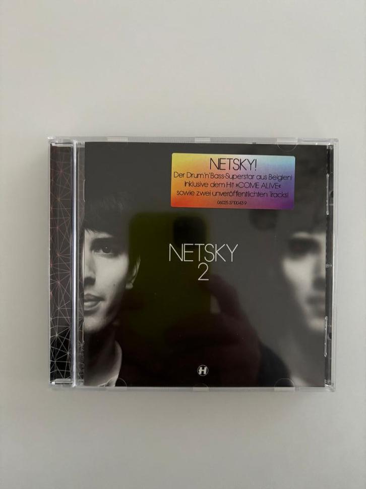 Netsky - 2 (2012), Cd's en Dvd's, Cd's | Dance en House, Zo goed als nieuw, Techno of Trance, Ophalen of Verzenden