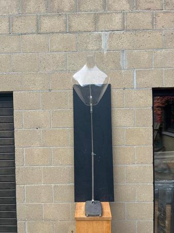 Vitra mannequin jaren 50-60 beschikbaar voor biedingen