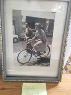 Photo de la reine Fabiola à bicyclette, Collections, Enlèvement