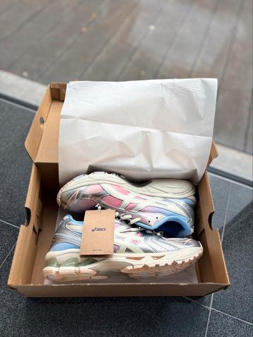Asics gel Kayano maat 41-42-43 beschikbaar voor biedingen