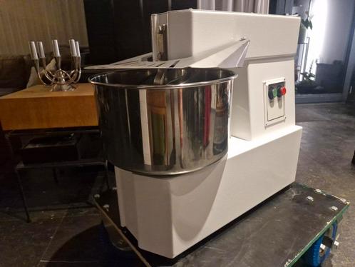 Spiraal deegkneder 18 liter, Zakelijke goederen, Horeca | Keukenapparatuur, Ophalen