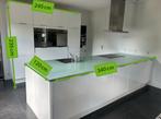 #107 Prachtige wit gelakte complete keuken met kookeiland, Huis en Inrichting, Ophalen of Verzenden, Met kookeiland