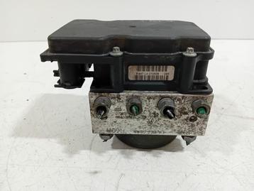 ABS POMP Renault Megane II (BM / CM) (8200737985) beschikbaar voor biedingen