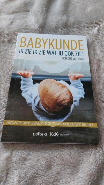 Babykunde door Monique Van Boom KDG beschikbaar voor biedingen