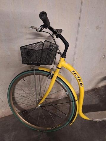 Toffe gele kickbike  beschikbaar voor biedingen