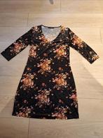 Winterkleedje, merk Lola Liza, maat 40, zwart met bloemen, Kleding | Dames, Jurken, Lola & Liza, Zwart, Nieuw, Knielengte