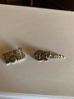 Lot van 2 retro pins van Wayne’s World, Verzamelen, Ophalen of Verzenden, Zo goed als nieuw