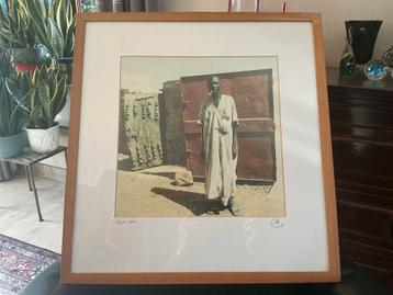 Fotobeeld uit Mali 2001- Peter Schmidt 64.5x61.5cm m.kader  beschikbaar voor biedingen