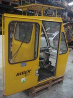 cabine met geveerde zetel, joysticks, voetpedalen enz, Tuin en Terras, Ophalen, Zo goed als nieuw