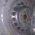 winterbanden op velg vw caddy, Auto-onderdelen, Banden en Velgen, Gebruikt, Velg(en), Winterbanden, Ophalen