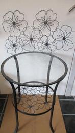 Metalen bijzettafel met bijpassende muur decoratie, Tuin en Terras, Ophalen, Zo goed als nieuw