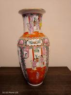 Vase en porcelaine chinoise, Antiek en Kunst, Antiek | Vazen, Ophalen of Verzenden