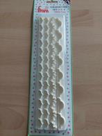 FMM Straight frill Set 1-4 sierrand, Ophalen of Verzenden, Zo goed als nieuw, Taarten, Versiering
