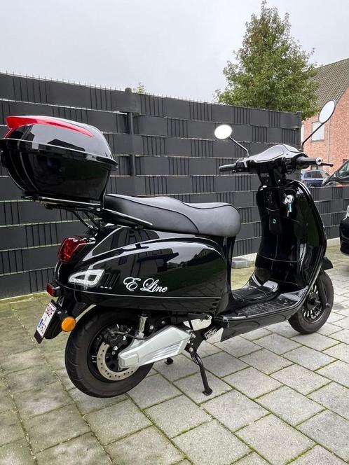 Elektrische scooter, Vélos & Vélomoteurs, Scooters | Vespa, Comme neuf, Classe B (45 km/h), Électrique, Enlèvement