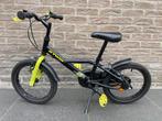 Fiets 16 inch 4-6 jaar 500 Dark Hero jongen, Fietsen en Brommers, Ophalen of Verzenden, Zo goed als nieuw