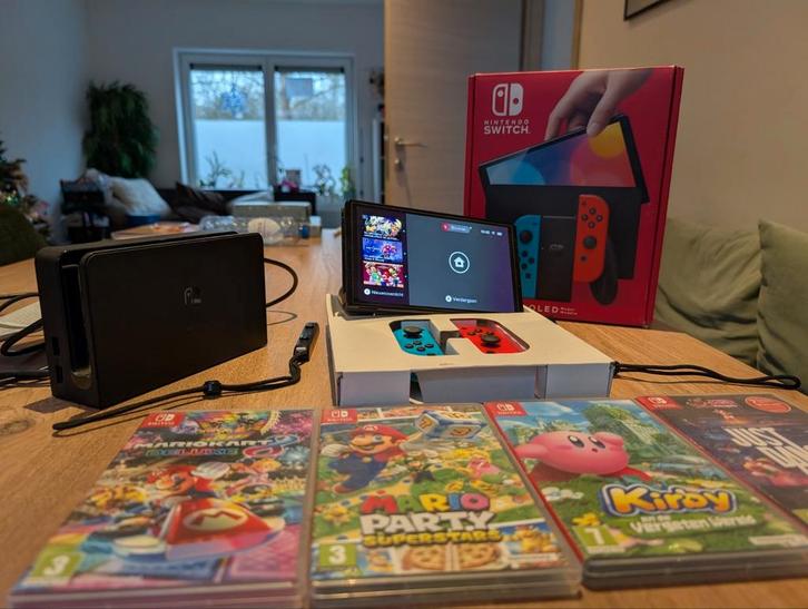 Nintendo Switch Oled Editie, Games en Spelcomputers, Games | Nintendo Switch, Zo goed als nieuw, Ophalen
