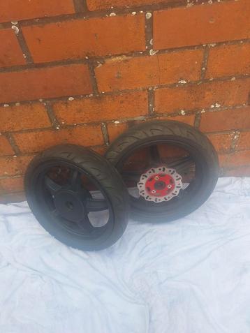 Scooter wielen  beschikbaar voor biedingen