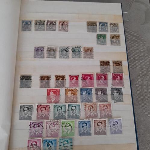 Album met 380 gestempelde postzegels ., Timbres & Monnaies, Timbres | Europe | Belgique, Europe, Enlèvement ou Envoi