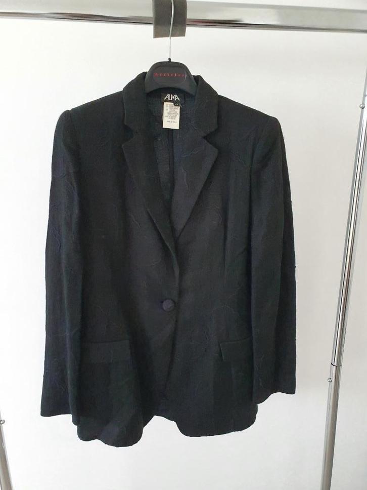 Zwarte blazer merk Alma IT 44 B40/FR42, Kleding | Dames, Jasjes, Kostuums en Pakken, Jasje, Zwart, Ophalen of Verzenden